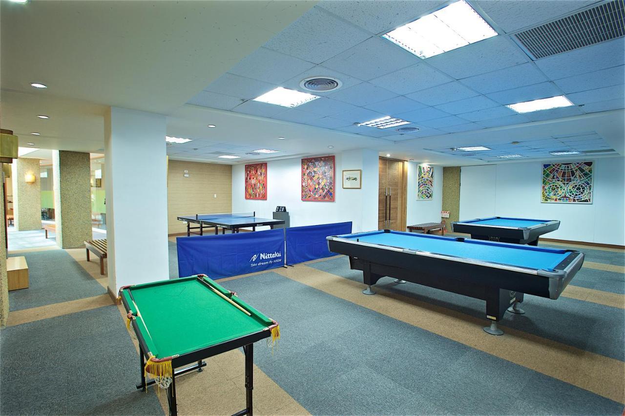 Hotel Royal Chihpin Wenquan Екстер'єр фото Games Room